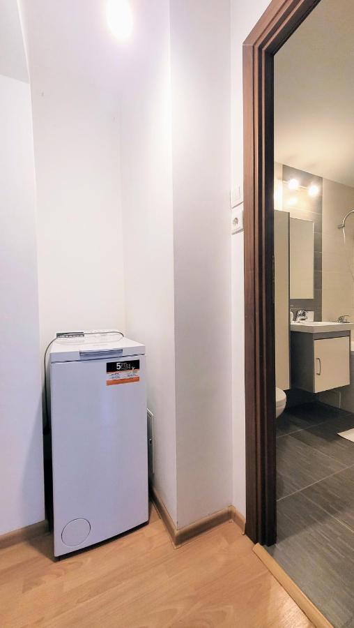 Apartment Cozy Retreat, Obor Market & Metro Bucharest