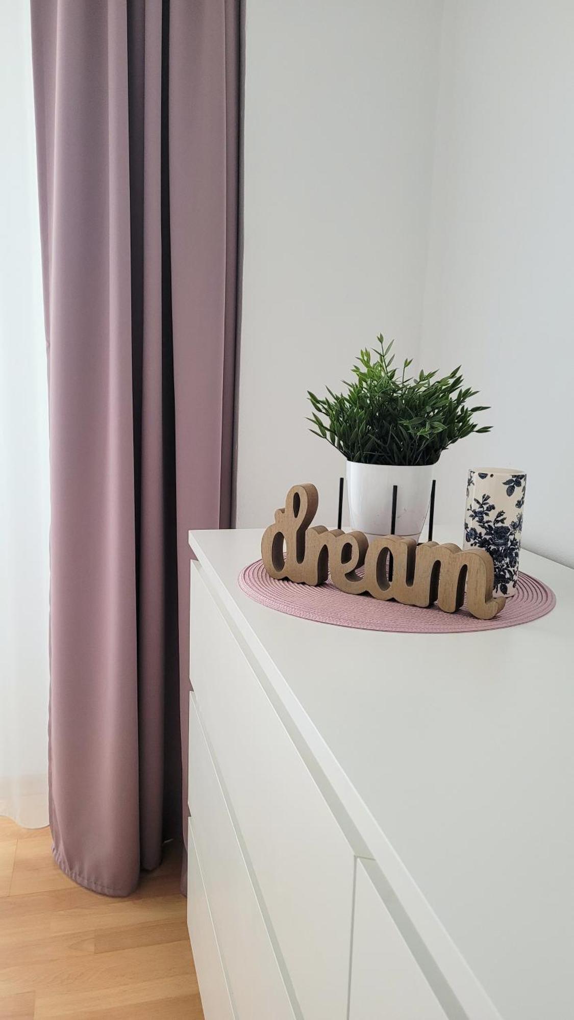 Cozy Retreat, Obor Market & Metro Apartment